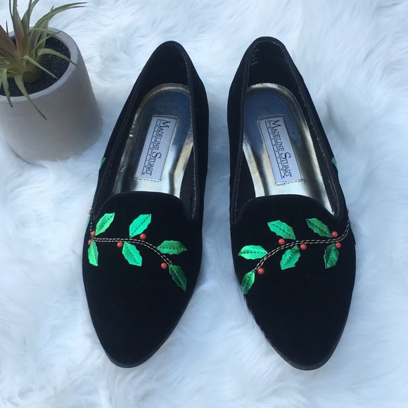 Vintage Velvet Christmas Smoking Flat 6 Holly - Picture 3 of 7